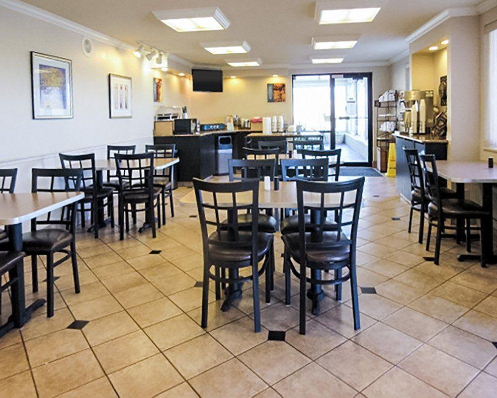 Econo Lodge Inn & Suites Joplin Eksteriør billede