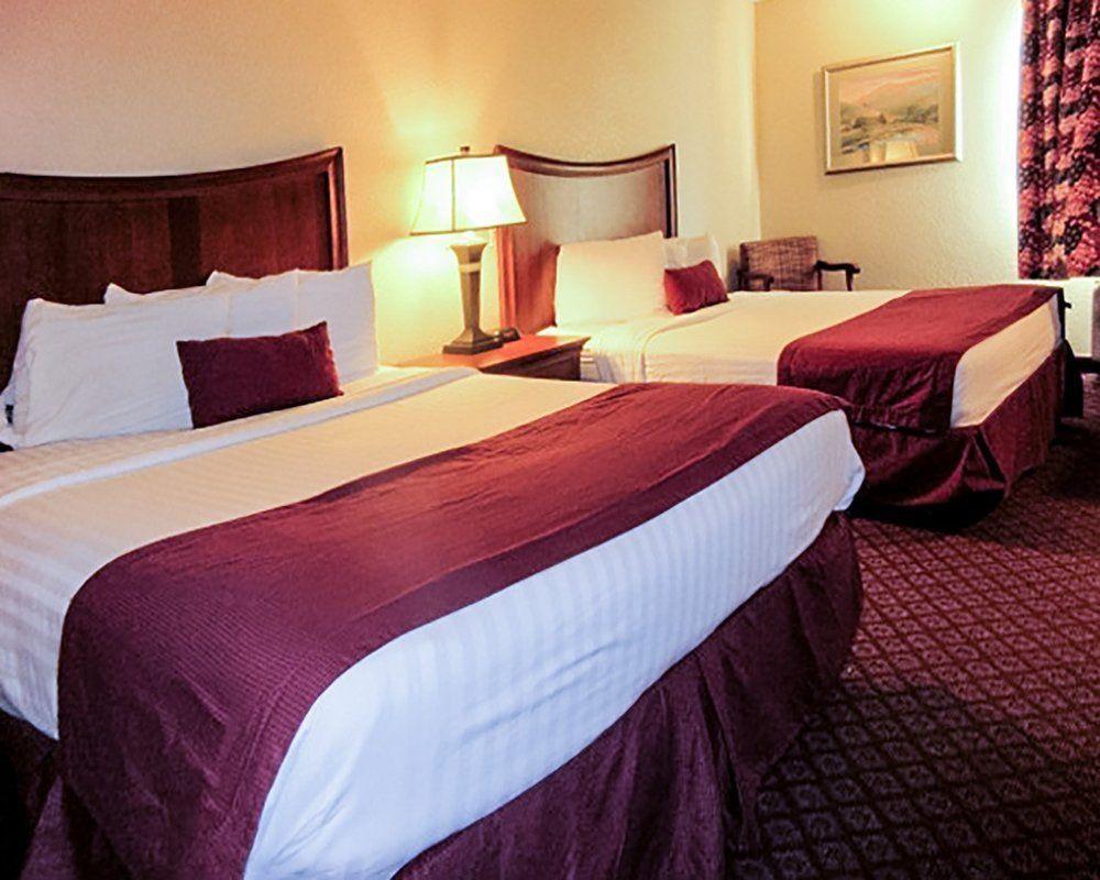 Econo Lodge Inn & Suites Joplin Eksteriør billede