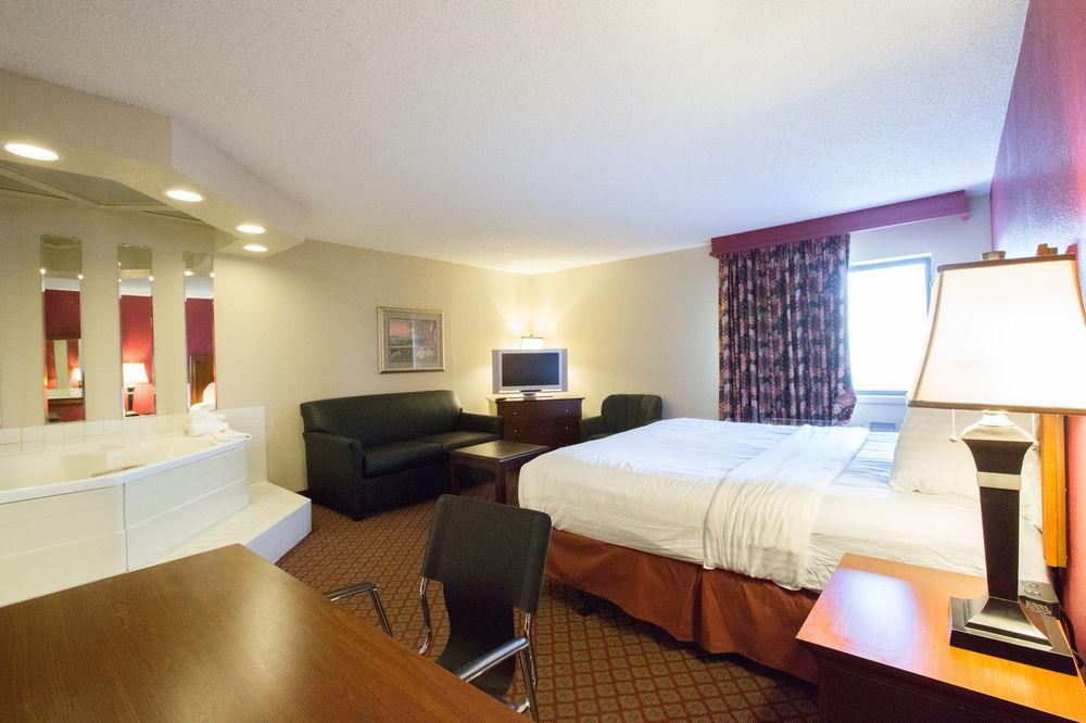Econo Lodge Inn & Suites Joplin Eksteriør billede